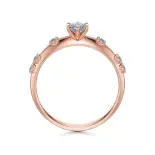 Pierścionek zaręczynowy różowe złoto